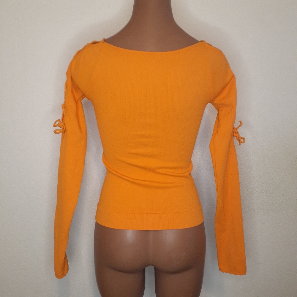 Free People Movement Lyla Neon Orange Long Sleeve Cutout Workout Top Sz XS - Picture 5 of 7